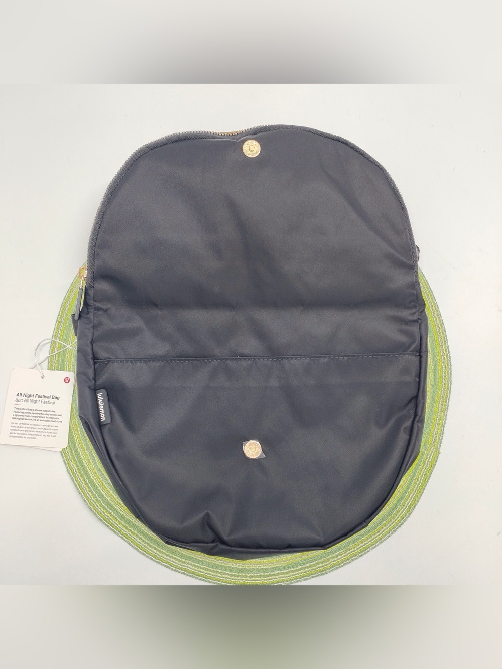 Lululemon Festival Bag 5L • Black/Gold • New - Picture 4 of 8